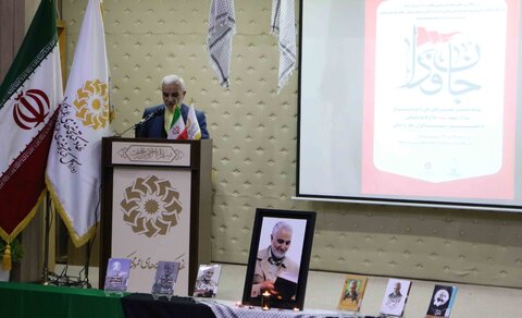 شهید سردار سلیمانی مکتب و جریانی بود که یک عالم را هوشیار کرد