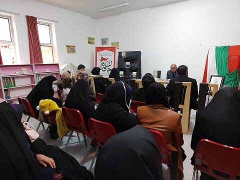 عصر شعر «جان فدا» در کتابخانه عمومی حافظ شهرکرد برگزار شد