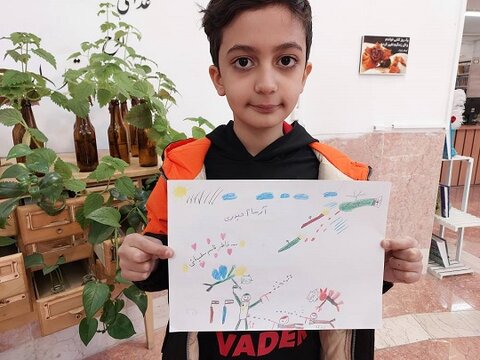 عصر شعر «جان فدا» در کتابخانه عمومی حافظ شهرکرد برگزار شد