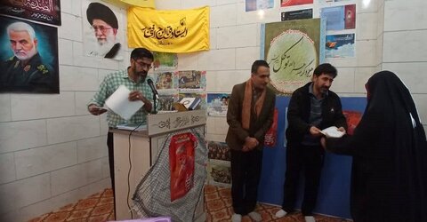 مردمدوستی و خدمت صادقانه به مردم از مهمترین مولفههای مکتب حاج قاسم سلیمانی است