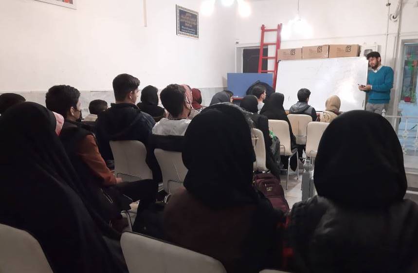 برگزاری کارگاهها و دورههای آموزشی در کتابخانههای عمومی خراسانرضوی