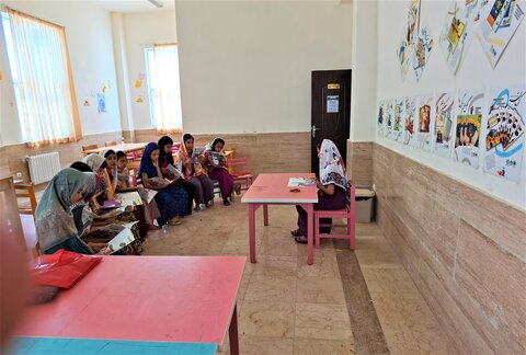 باهم بخوانیم به اعضای کتابخانه هدف و برنامه داد