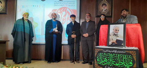 ترویج مکتب سردار سلیمانی در قالب کتاب و آثار هنری اقدامی اثر گذار است