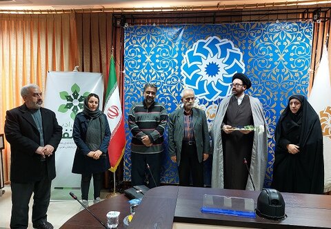 ویژه برنامه محفل شعر «سرودههای فاطمی» در آذربایجانغربی برگزار شد