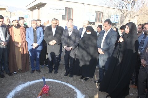 مراحل احداث کتابخانه عمومی روستای سرتنگ شهرستان سیروان آغاز شد