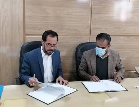 امضای تفاهمنامه همکاری ادارات کل کتابخانههای عمومی و بهزیستی استان کرمان