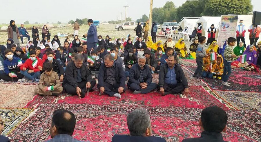 فرهنگ کتابخوانی را در میان دانشآموزان عشایر توسعه خواهیم داد