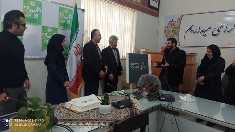 تبدیل کاغذهای باطله به کتاب در کتابخانههای عمومی ملایر