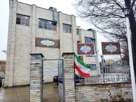 اهتزاز پرچم جمهوری اسلامی ایران در کتابخانه‌های عمومی آذربایجان غربی