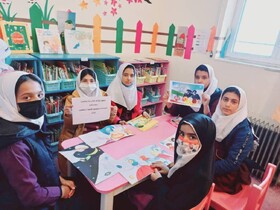 برافراشته شدن پرچم مقدس جمهوری اسلامی ایران در کتابخانه های عمومی کرمان