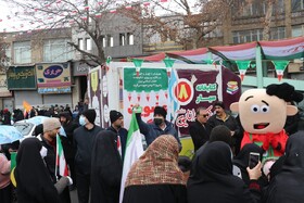 حضور کتابداران و «کاروان دانایی» خراسان رضوی در راهپیمایی 22 بهمن