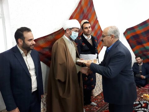 لزوم حفاظت از ادبیات بومی و محلی برای آیندگان