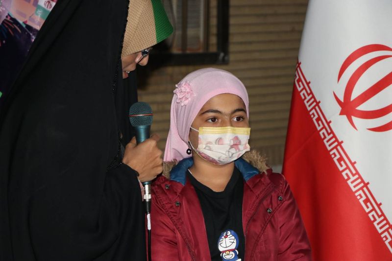 جشن پیروزی انقلاب اسلامی همراه با نورافشانی و بانگ «الله اکبر»