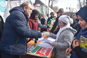 برپایی غرفه با عنوان «ایران، سرزمین فرهنگ و کتاب» در راهپیمایی یوم الله ۲۲ بهمن سال ۱۴۰۱ توسط اداره کل کتابخانه های عمومی آذربایجان شرقی