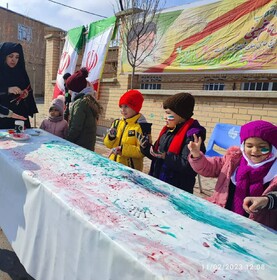 حضور متحد و دشمن شکن کتابداران کتابخانه های عمومی آذربایجان شرقی در راهپیمایی یوم الله ۲۲ بهمن سال ۱۴۰۱