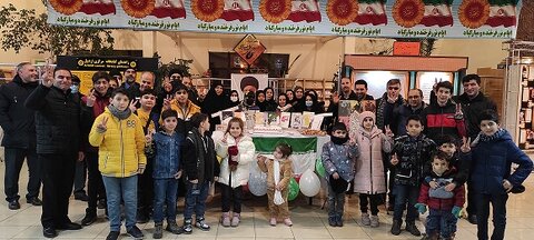 بانگ الله اکبر در کتابخانه مرکزی اردبیل طنینانداز شد