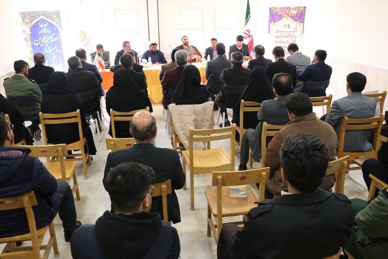 برای ساختن ایران قوی ابتدا باید جامعهای کتابخوان پرورش دهیم