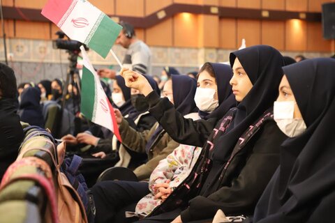 میدان نبرد در قرن ۲۱، حوزه فکر، اندیشه و مطالعه است