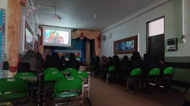 اکران سیزدهمین جشنواره مردمی فیلمهای مستند عمار در کتابخانههای عمومی شهرستان دامغان