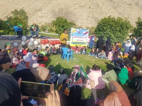 دیدار با خانواده شهیدان و برگزاری برنامههای ترویجی در کازرون