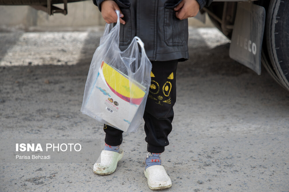 عموکتابی و کتابخانهای که مسافر است