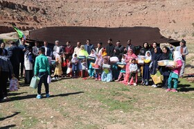 جشنواره «طعم کتاب با عشایر» در روستای دیونی شهرستان دزفول