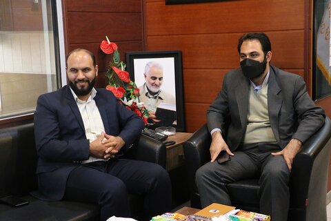 بازدید مشاور معاون توسعه کتابخانهها و ترویج کتابخوانی نهاد از ۶ سالن مطالعه در استان البرز