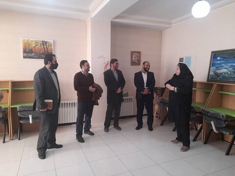 بازدید مشاور معاون توسعه کتابخانهها و ترویج کتابخوانی نهاد از ۶ سالن مطالعه در استان البرز