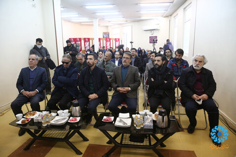 اشعار استاد فرید، تزریق خون تعهد به جان شعر انقلاب است