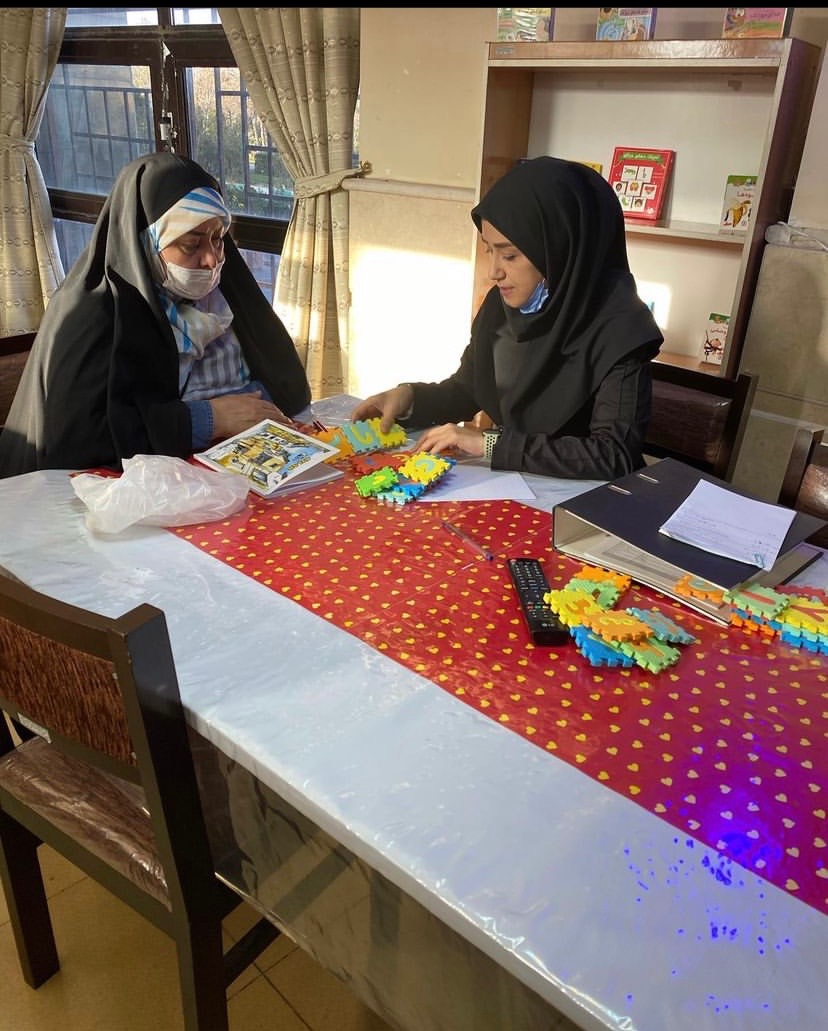 آرزو دارم کتابخانه به خانه مورد علاقه بچهها تبدیل شود