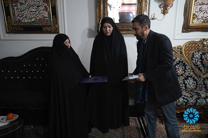 چهل و یک دیدار در چهارگوشه ایران