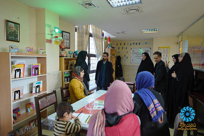 اهمیت ترسیم جایگاهی مناسب از کتابخانههای عمومی در جامعه/ پیشبرد اهداف کتابخانههای عمومی نیاز به مسئولی مقتدر و همکارانی همراه دارد