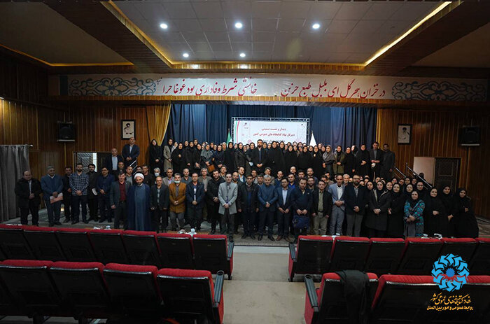 پیشبرد اهداف کتابخانههای عمومی نیاز به مسئولی مقتدر و همکارانی همراه دارد