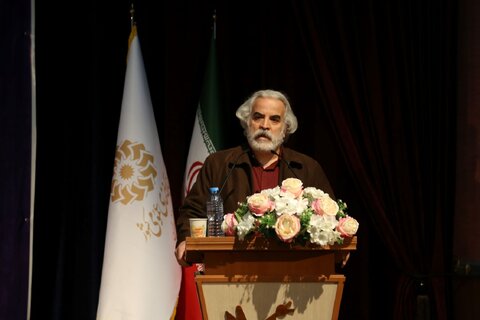 نهاد کتابخانهها چشم به همکاریِ واقعی همه مدیران فرهنگدوست در استانها دارد