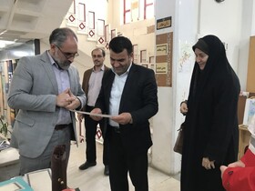 بازدید محسن آخوندی مشاور استاندار قزوین از کتابخانه و کارگاه یکروزه خوشنویسی 