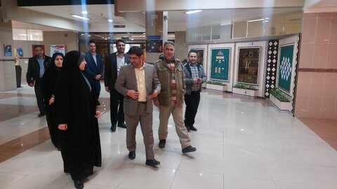 کتابخانه های عمومی نقش مهمی را در مسیر دهی درست به جامعه ایفا می کنند