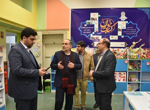 اقدام نهاد در تعریف نقش های جدید برای کتابخانه های عمومی قابل توجه است