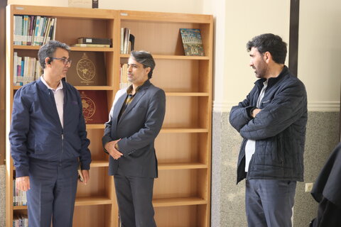 حضور مسئولان استانی در طرح کتابخانهگردی کتابخانه عمومی سید افضل موسوی زنجان