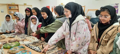 استقبال پرشور از طرح «کتابخانهگردی» در کتابخانههای عمومی شهرستانهای زنجان