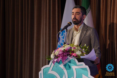 کتابخانه مرکز آموزش و محل سوادافزایی است/ نقش ویژه کتابخانهها در بحرانهای اجتماعی