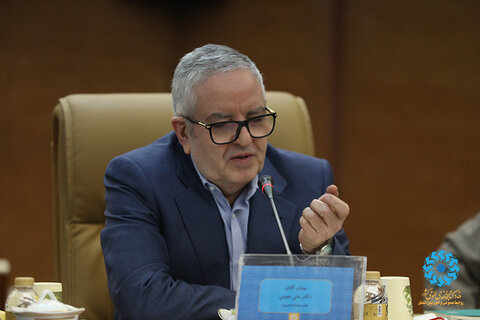 فصلنامه تحقیقات اطلاعرسانی، ارگان نهاد نیست/ کتابداران باید از مسائل علمی روز آگاه باشند