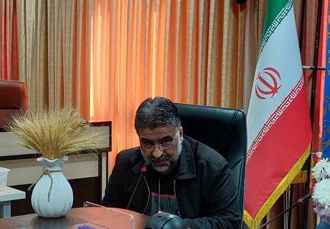 نظامی مقلد نیست، مبتکر است