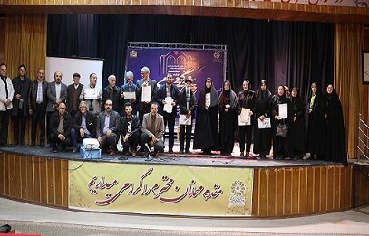 نظامی در منظومه هایش روایت کلاسیک را به شکلی مدرن باز آفرینی کرده است نشست پنج گنج نظامی