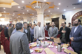 نشست هم نشینی کارکنان و کتابداران کتابخانه های عمومی استان تهران