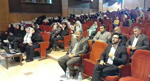 میزبانی ۴۵ کتابخانه عمومی چهارمحال و بختیاری از نظامی گنجوی