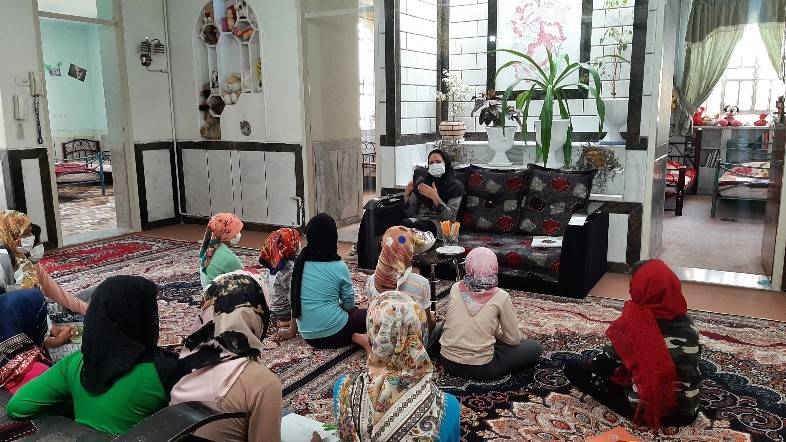 کتابداران در کتابخانه ایدهآل منتظر ورود مردم به کتابخانه نیستند بلکه فعالیت های کتابخانه را به بطن اجتماع می برند