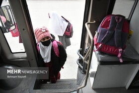 عمو کتابی و هزار یار مهربان