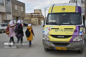 عمو کتابی و هزار یار مهربان