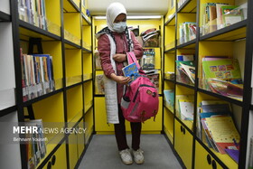 عمو کتابی و هزار یار مهربان