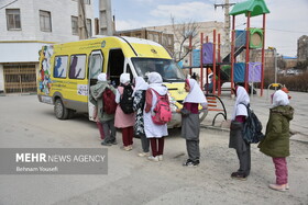 عمو کتابی و هزار یار مهربان